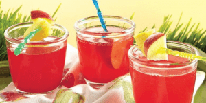 MAKANAN  DAN MINUMAN DARI NEGARA SKANDINAVIA YANG SELALU ADA SAAT PERAYAAN TAHUN BARU