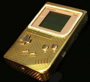 Gameboy lapis emas dan berlian