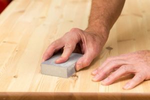 Tips Mudah Membuat Meja Dari Kayu Bekas