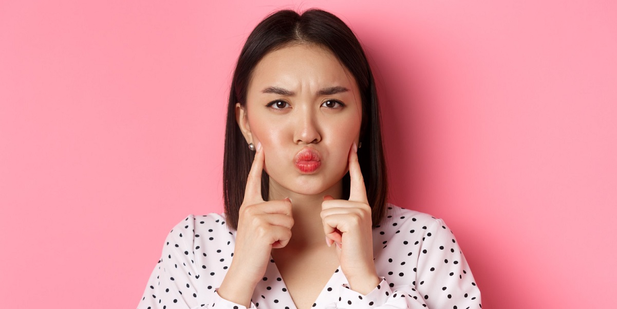 7 Penyebab Pipi Tembem yang Jarang Disadari, Ternyata Kebiasaan Makan Bisa Jadi Pemicunya!