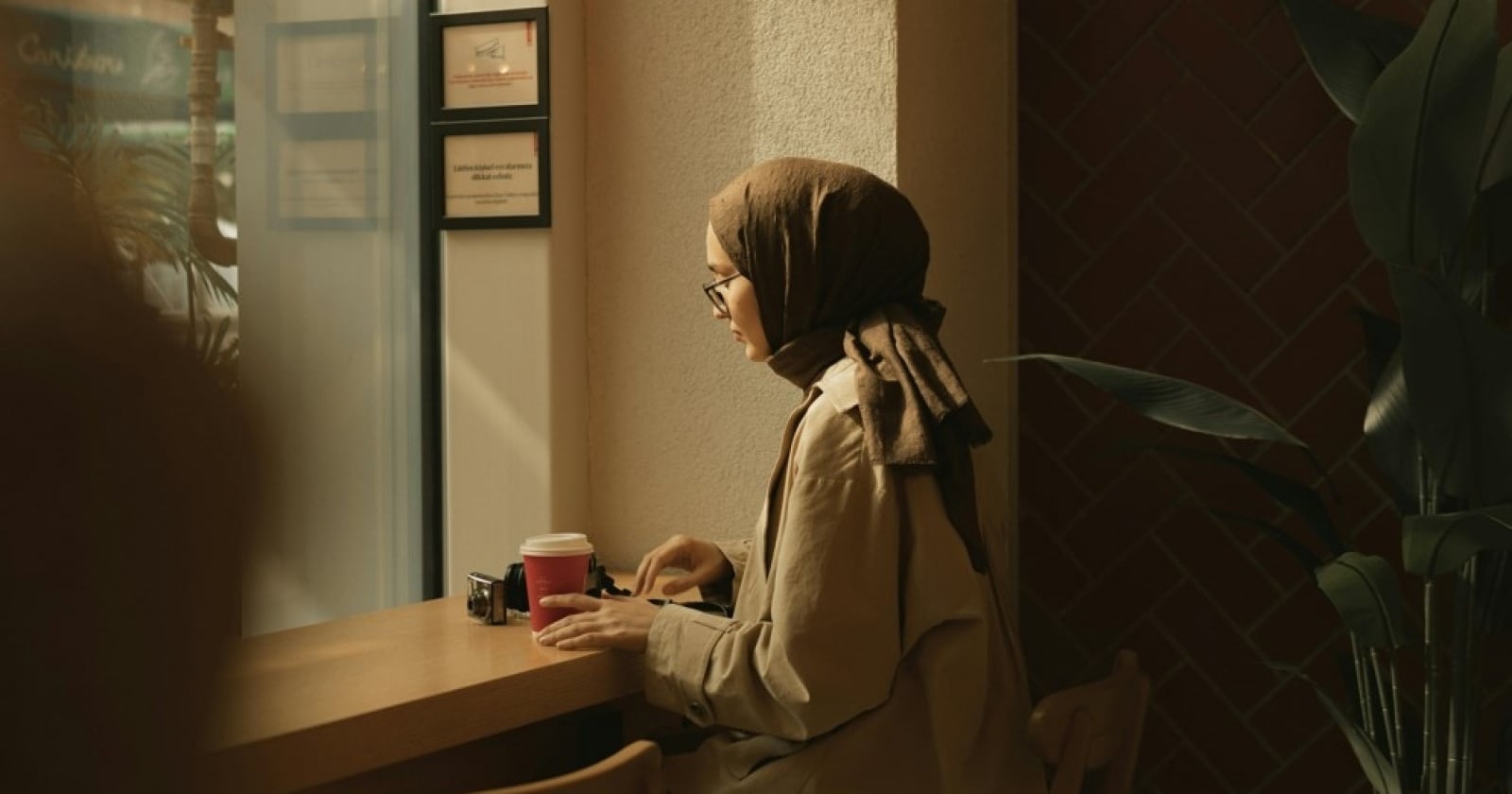 Sipping with Style: Mengapa Café Hopping Masih Jadi Favorit Banyak Orang?